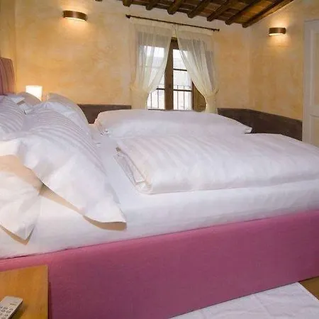 Hotel Case Del Borgo, Le